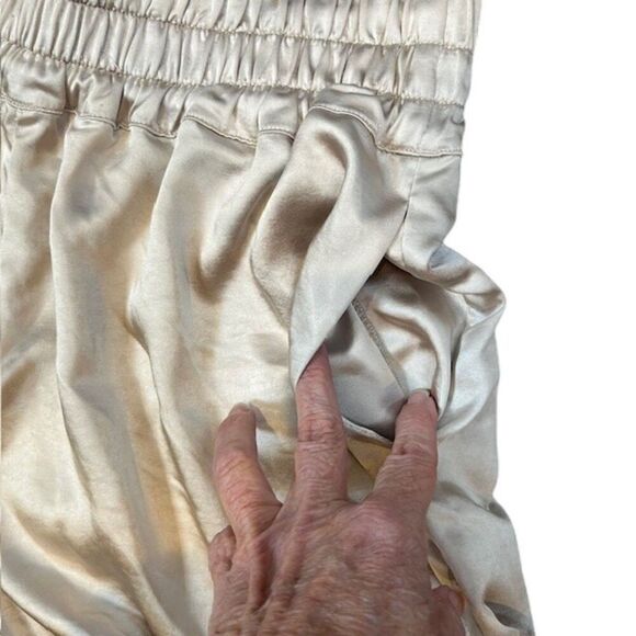 Generation Love Satin Shorts Champagne Cream Elastic Waist HEM Repair Medium - Picture 2 of 11